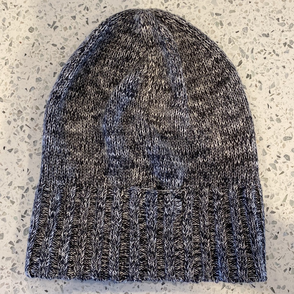 Lululemon hat - Picture 2 of 4